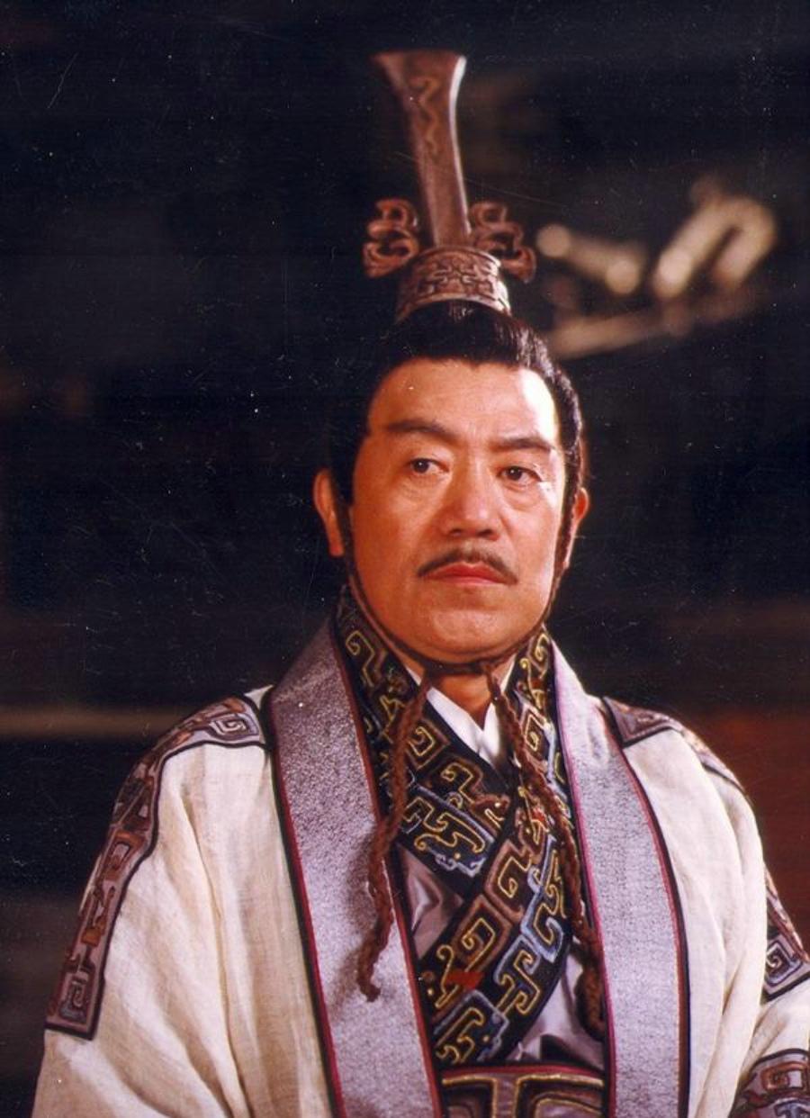 秦始皇到底是吕不韦的儿子还是嬴异的儿子？_百科TA说