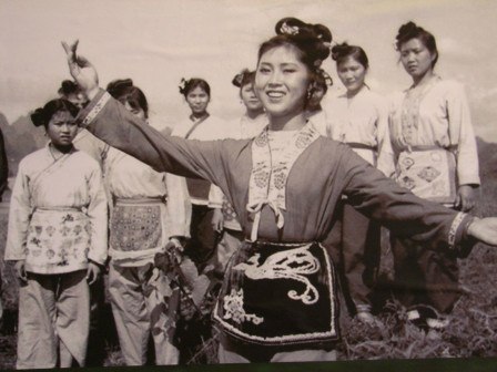 刘三姐（1960年苏里执导的戏曲电影）_百度百科