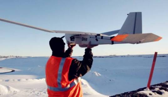 飞手（无人驾驶航空器操控人员）_百度百科