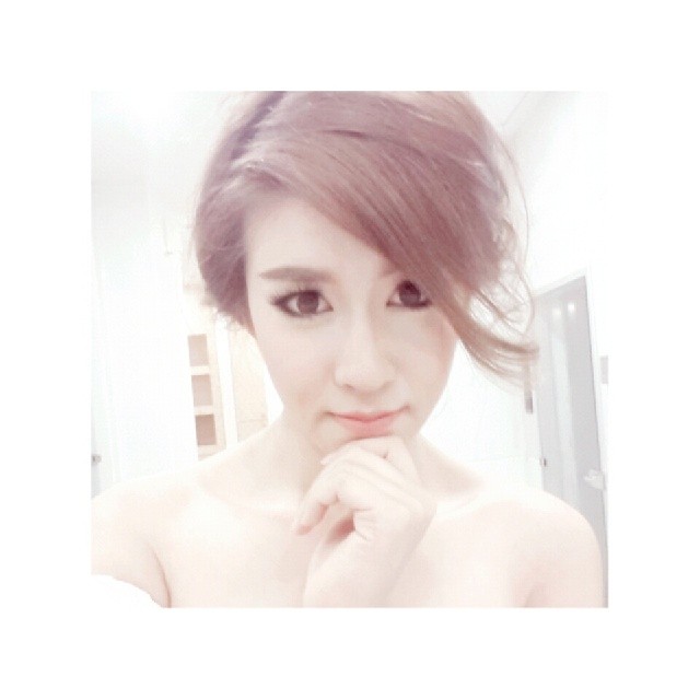 林星星(cheer),本名缇卡彭·瑞塔阿芘楠,1987年8月12日出生于泰国曼谷