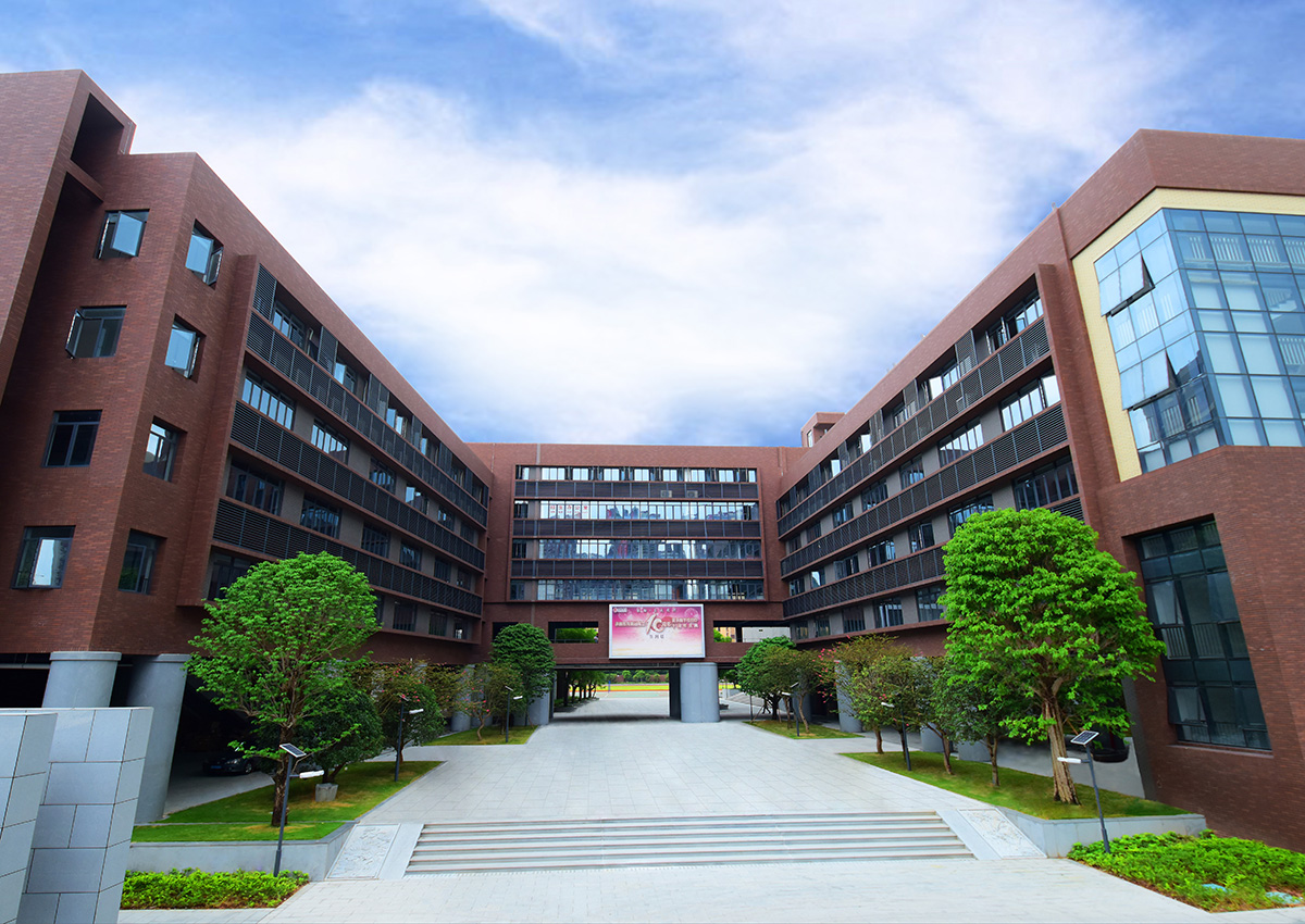 承翰学校国际课程实验校区是经深圳市政府批准的一所开展高中国际课程