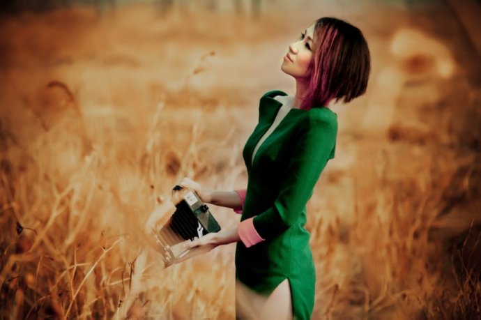  p data-id="gnt1xfcegd">黄琦雯,中国内地女歌手,摩登复古音乐人