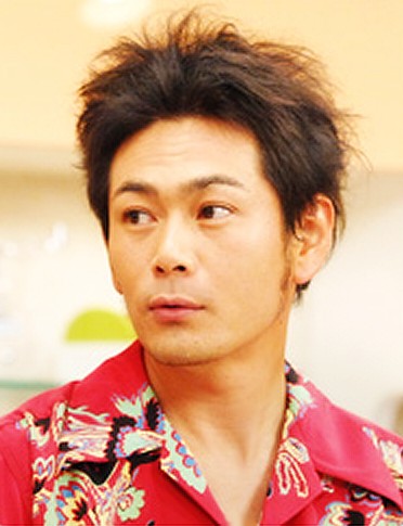 是:蜘蛛女,隙,牺牲咒,金发怪谈和死亡前兆,是由白石加代子 , 远藤章造