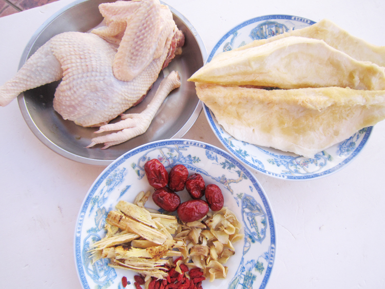 榴莲壳炖老母鸡