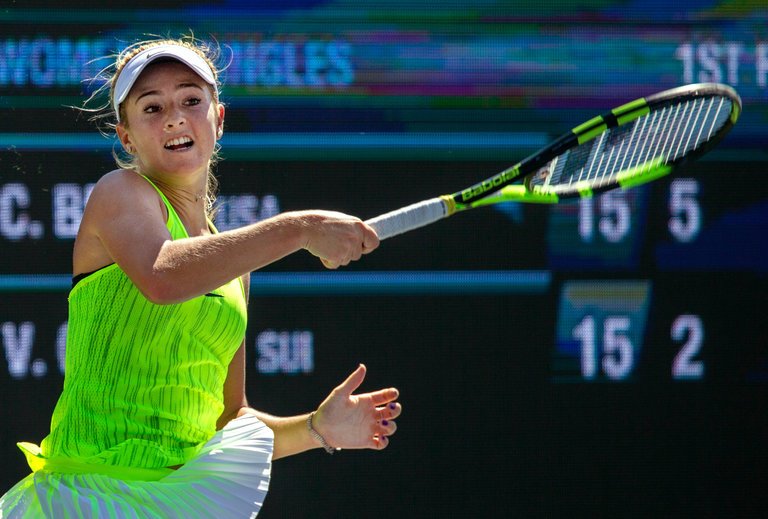  p>凯瑟琳·贝丽斯(catherine "cici" bellis),1999年4月8日生于美国 