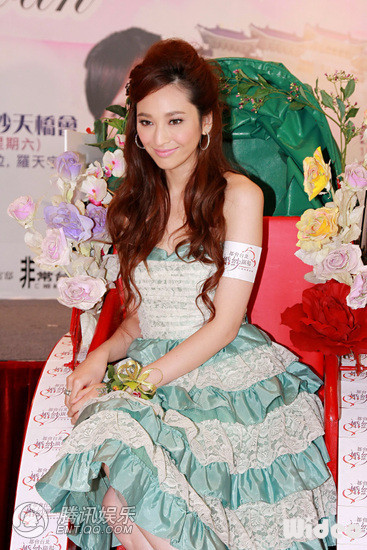 梁慧嘉 女电影作品有《 a target="_blank" href="/item/打雀英雄传