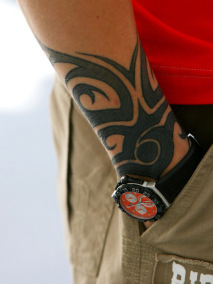 莱科宁纹身特写