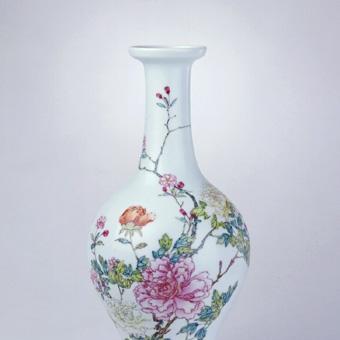 清雍正粉彩牡丹纹盘口瓶_百度百科