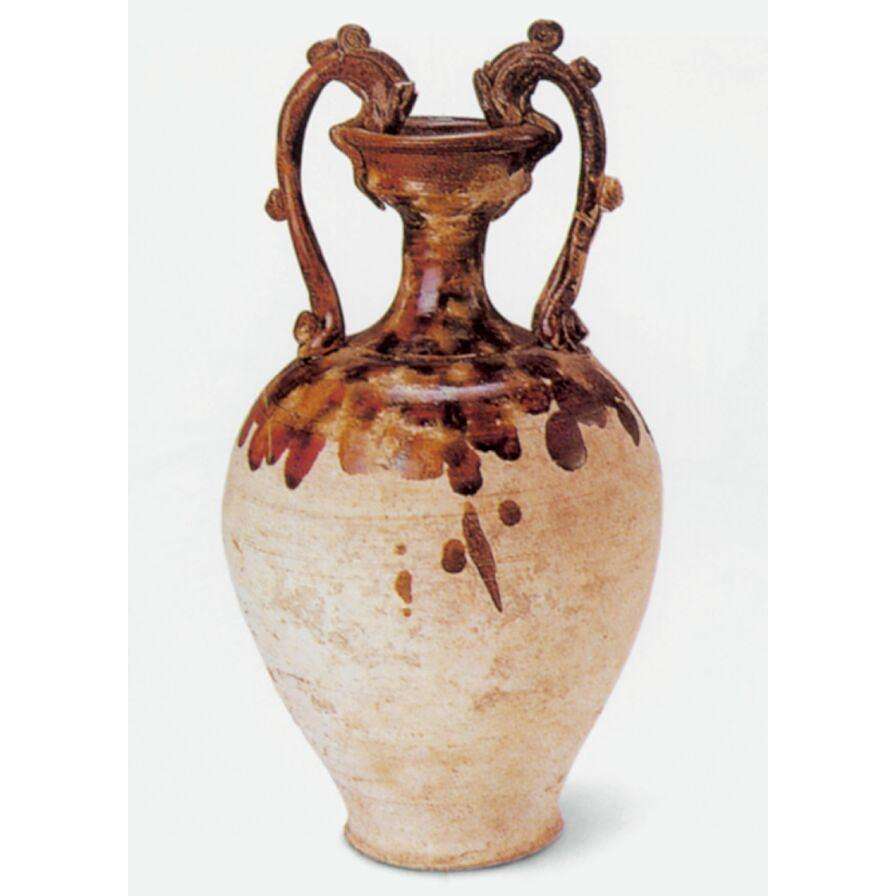 家元秘藏、茶未釉双龍耳四梭瓶。高约32厘米。 2023年3月オークション」清乾隆茶葉末釉海棠形雙螭龍耳瓶- YouTube