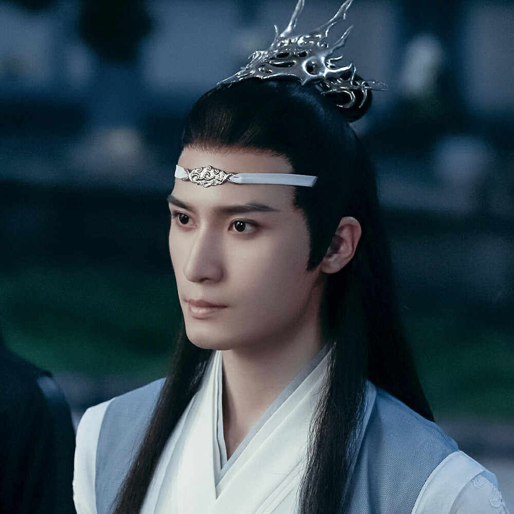 藍曦臣　14点 忘羨《藍大線上掰劇情》中：藍曦臣都公開嗑他們了，魏無羨卻還在
