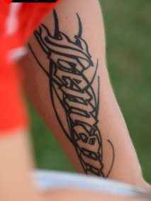 莱科宁纹身特写