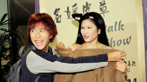 《男亲女爱》剧照