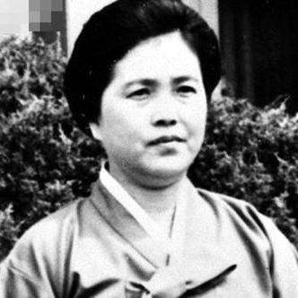 金聖愛