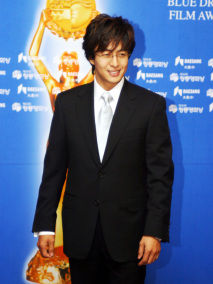 丑闻（2003年李在容执导韩国电影）_百度百科