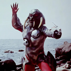 《假面骑士V3》剧照