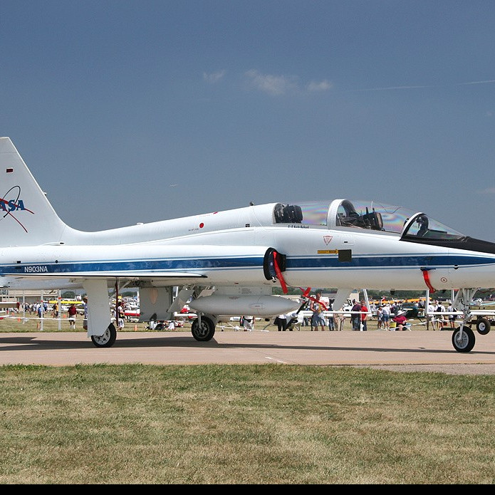 T 38教练机 百度百科